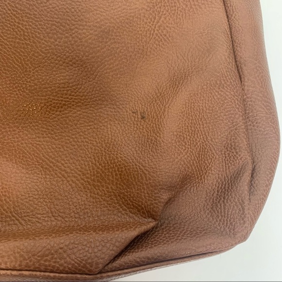 Relic by Fossil Vegan Tan Pebble Leather Blakely Hobo Tote Bag - Picture 12 of 16